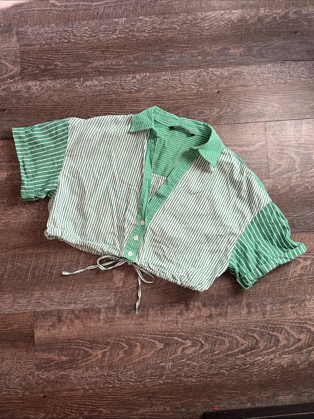 Zara Green Striped Cropped Button-Up Top
